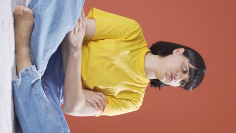 Vertical-video-of-Stressed-young-woman.